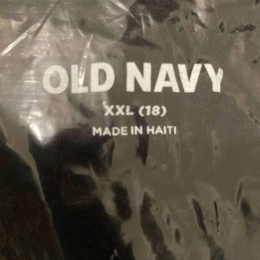 Old Navy Black Crew Neck tshirts size XXL (18)
